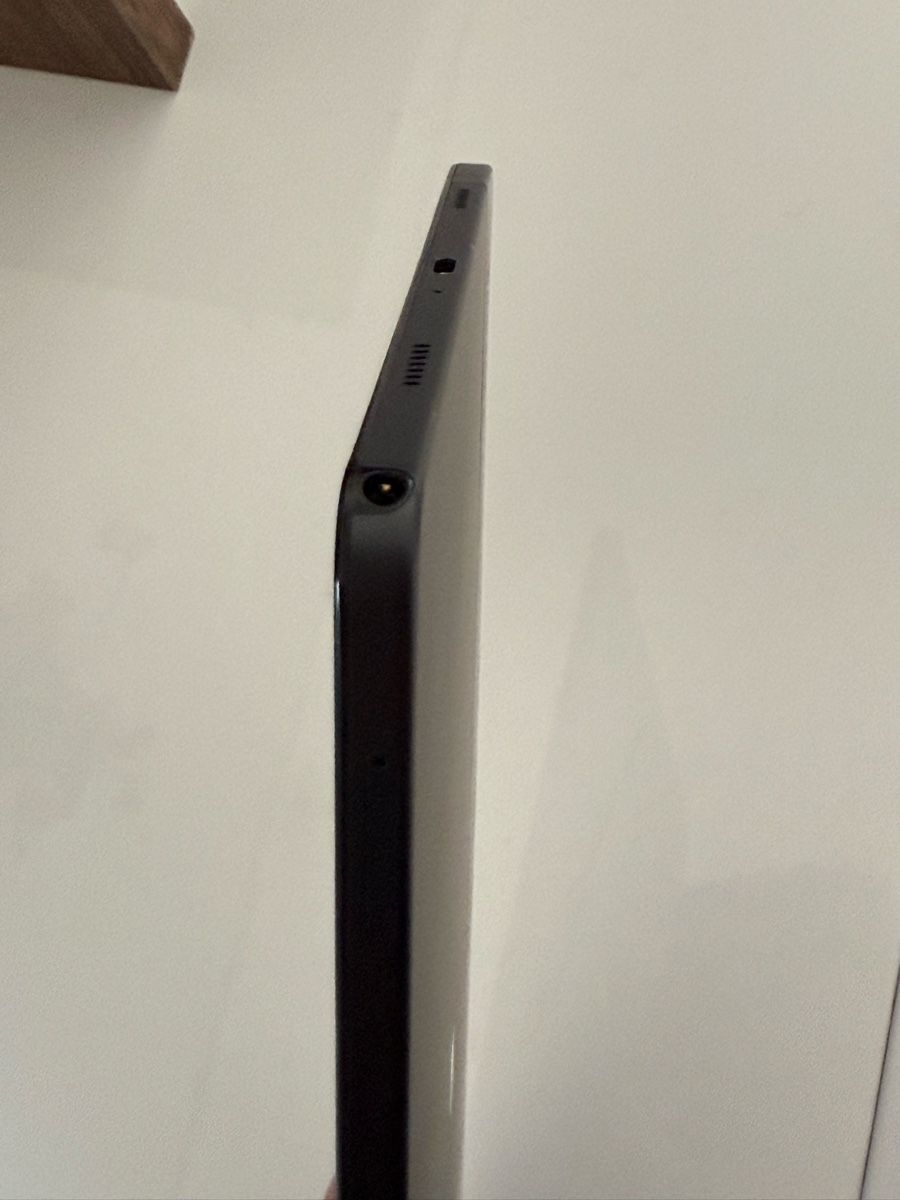 Samsung Tablet PC: Samsung pad A9 plus WiFi + keyboard – Nuovo (secondo la descrizione) da Zürich venduto da ste_2yyk 4