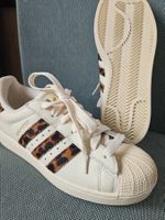 Neue Adidas Superstar Sneaker, Grösse 40