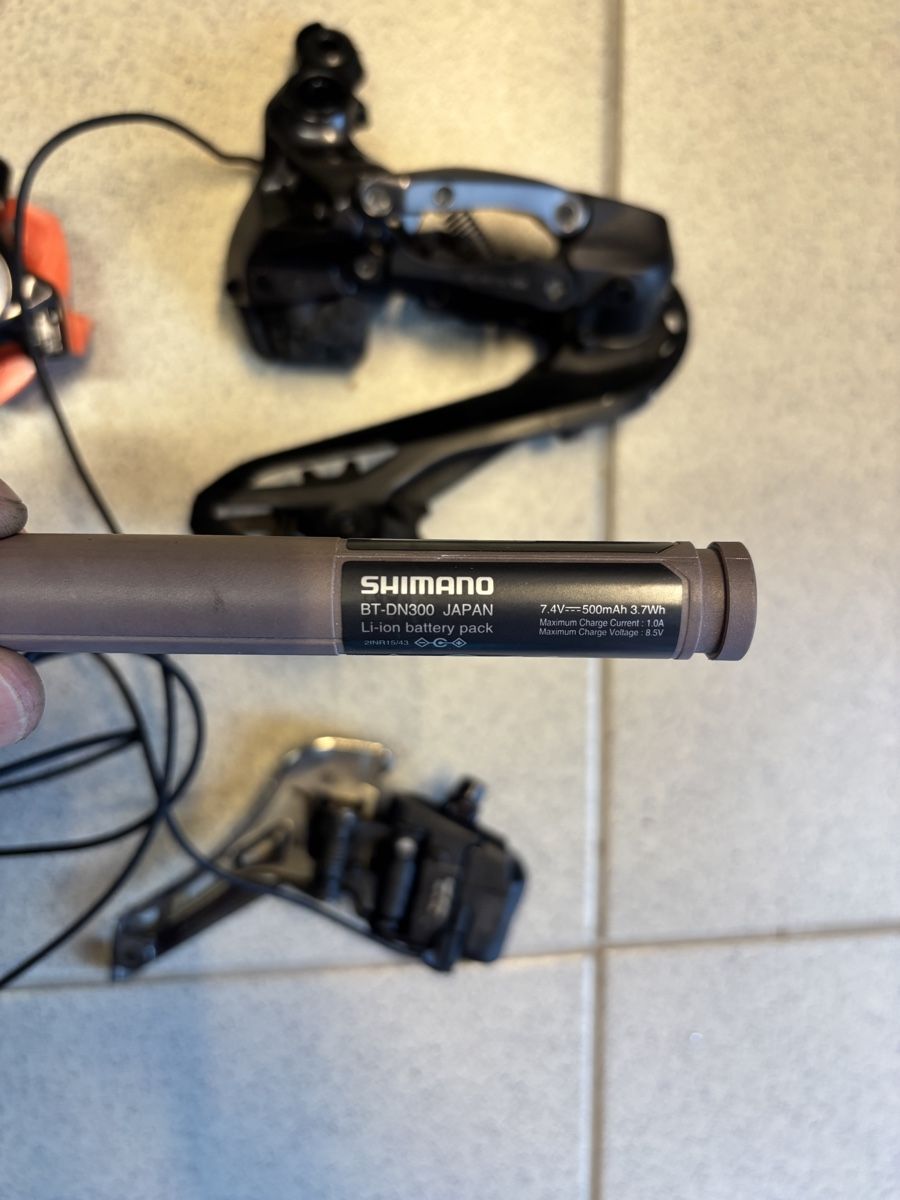 Shimano Pezzi di ricambio: Shimano Ultegra Di2 2x12 – Usato da Poliez-le-Grand venduto da Ced83 5