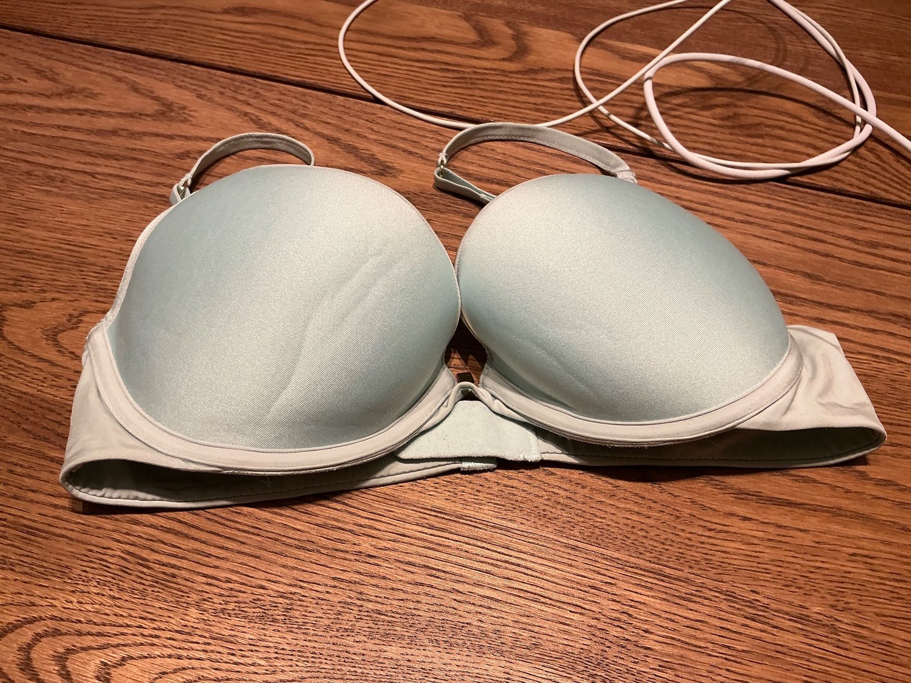 Sonstige Unterwäsche: Mintfarbener Triumph BH Gr.80B – Gebraucht aus Würenlos von Tina48