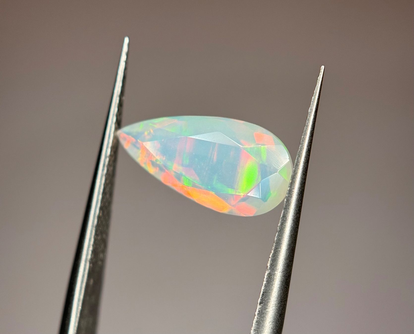 Pierres précieuses: Ab 1 Fr. - 1.75 ct Opal Edelstein - unbehandelt – Neuf (Voir description) à Mauren par LieGems 1