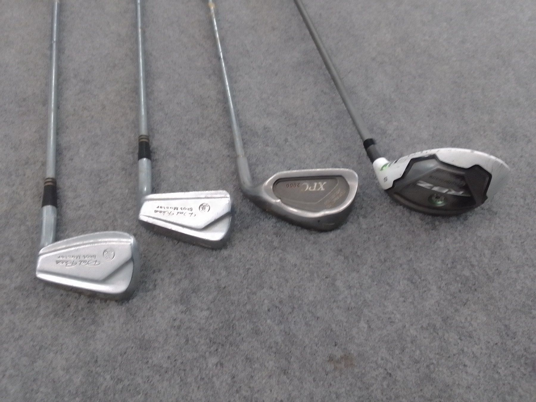Mazze & Set: Set clubs de golf avec sac – Usato da Préverenges venduto da mam_629h 8