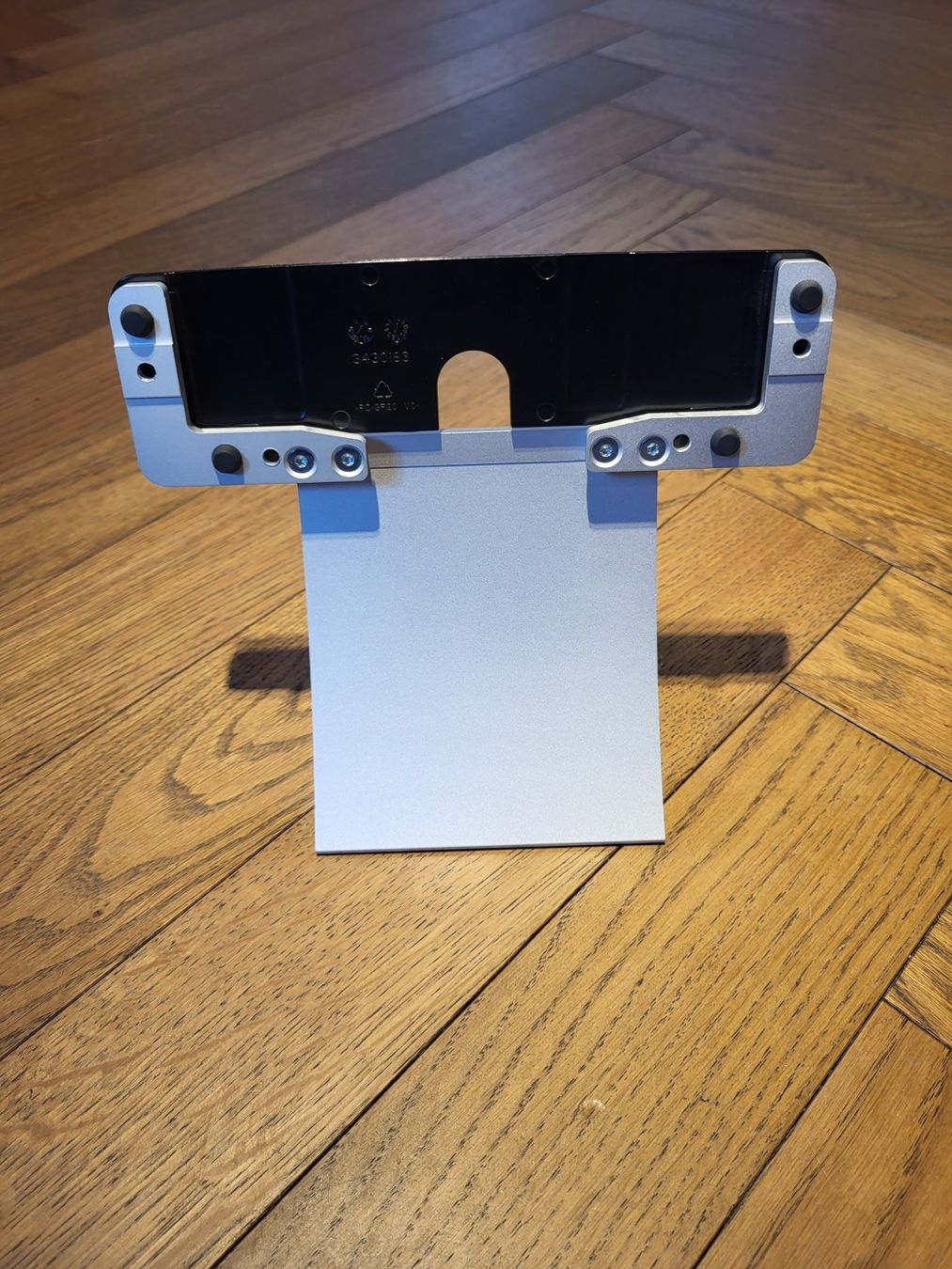 Supporti a parete: Table Stand Beosound 35 Bang & Olufsen – Usato da Sion venduto da Bang-OlufsenSion