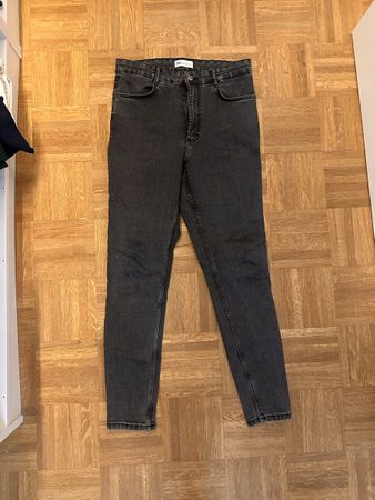 Zara Damen Jeans, Grau, Grösse 42, Top Zustand für den Herbs