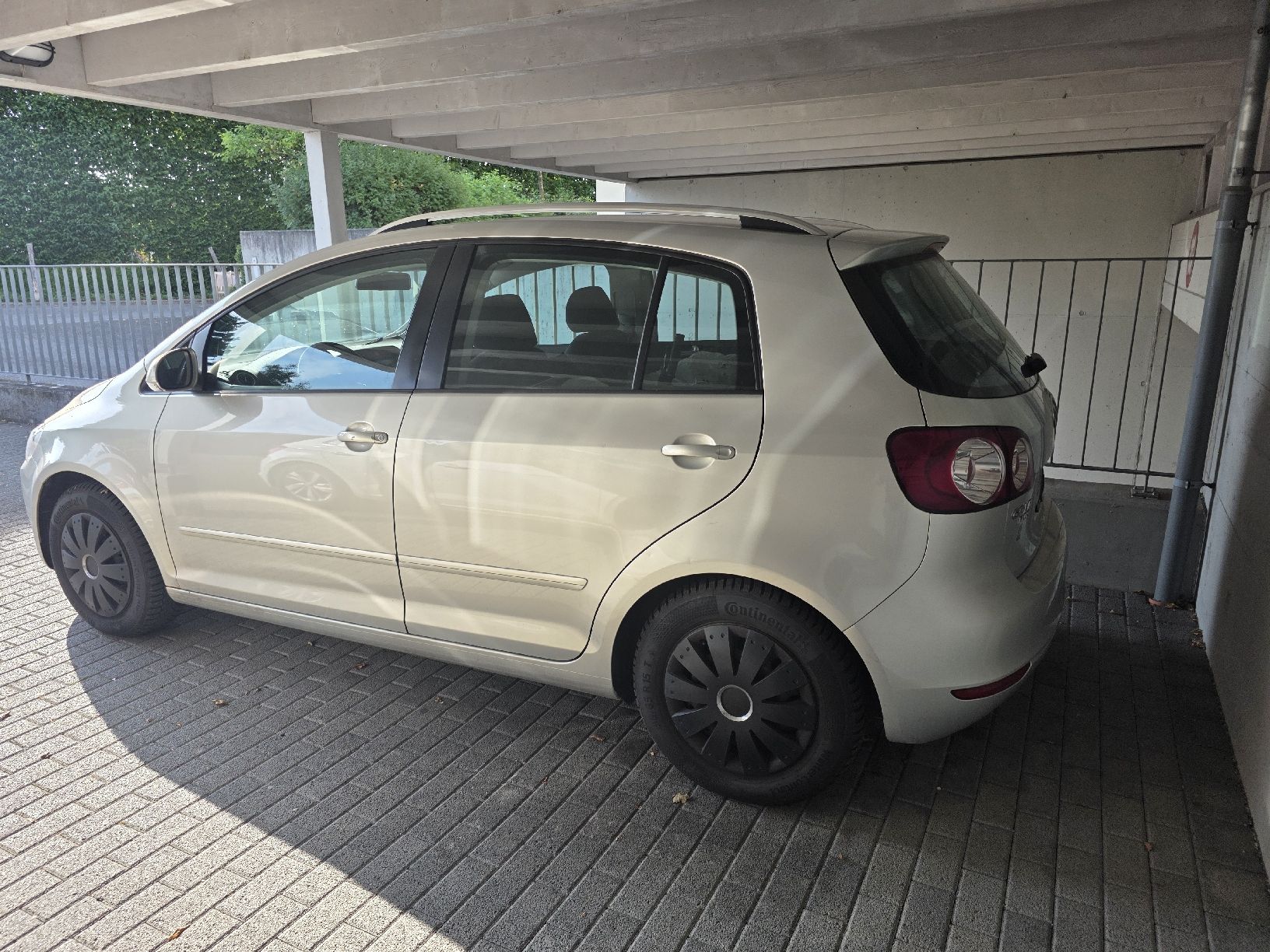 VW Autos: Golf plus 2014 – D'occasion à Wohlen AG par Burton01 1