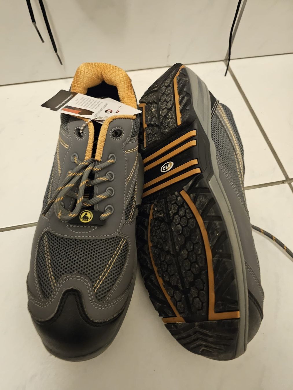 Herrenschuhe: Neue Sicherheitsschuhe Gr. 42 S1P – Neu und originalverpackt aus Zürich von iwa_7wfj 1