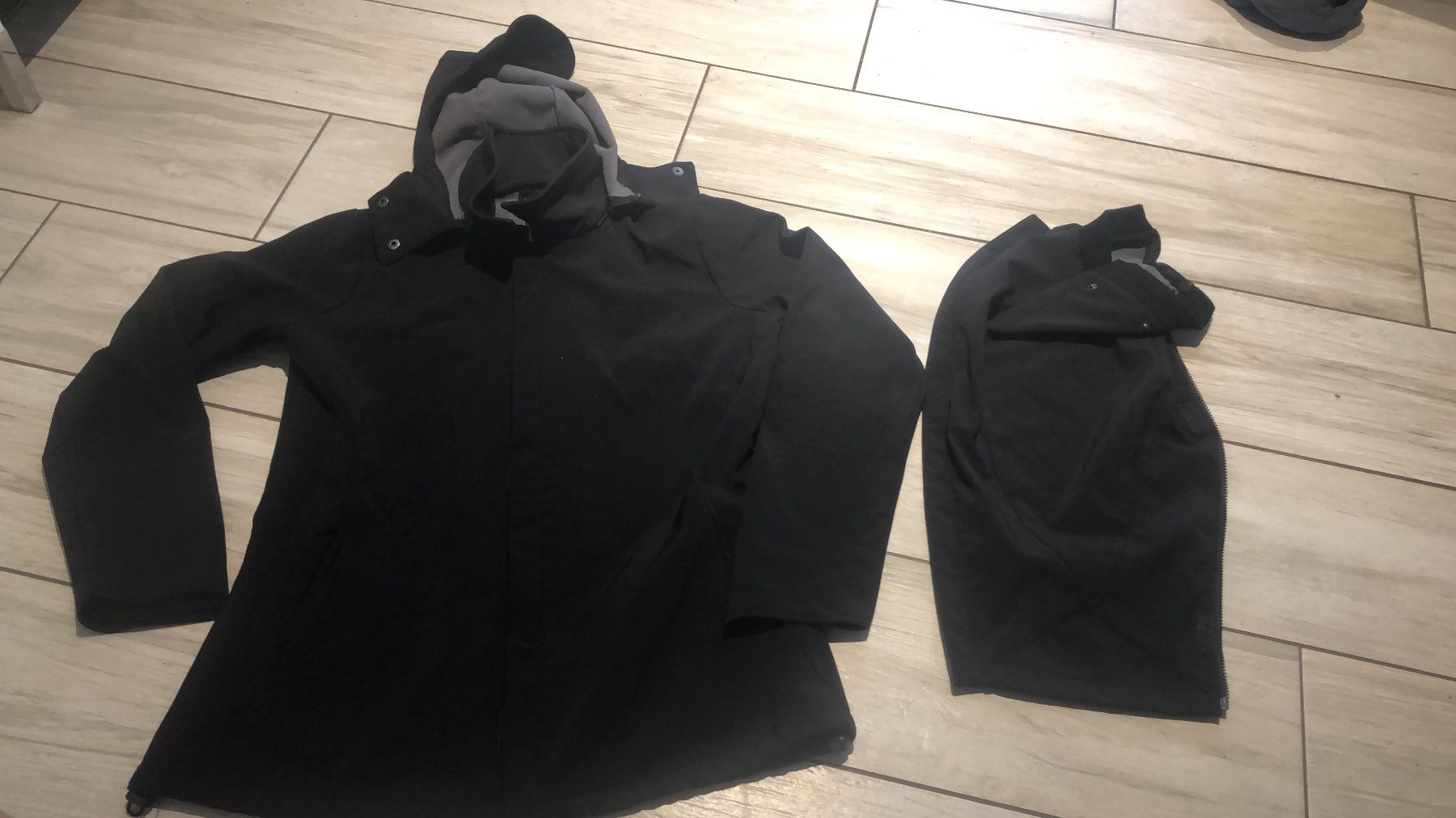 Giacche: Mama/Baby Regenjacke/Poncho Gr XL – Usato da Gelterkinden venduto da ale_yrh7