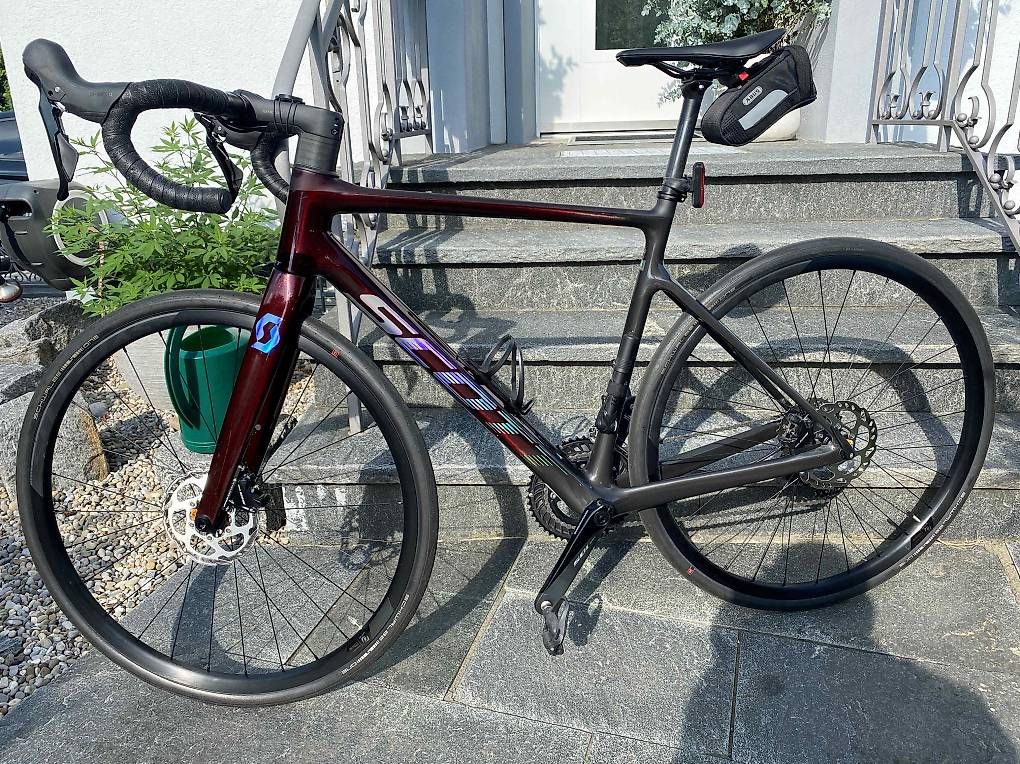 Velos: Rennrad der Extraklasse - full Carbon – Neu und originalverpackt aus Niedergösgen von Vanhanegraf