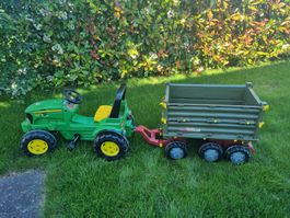 Traktor für Kinder mit Anhänger