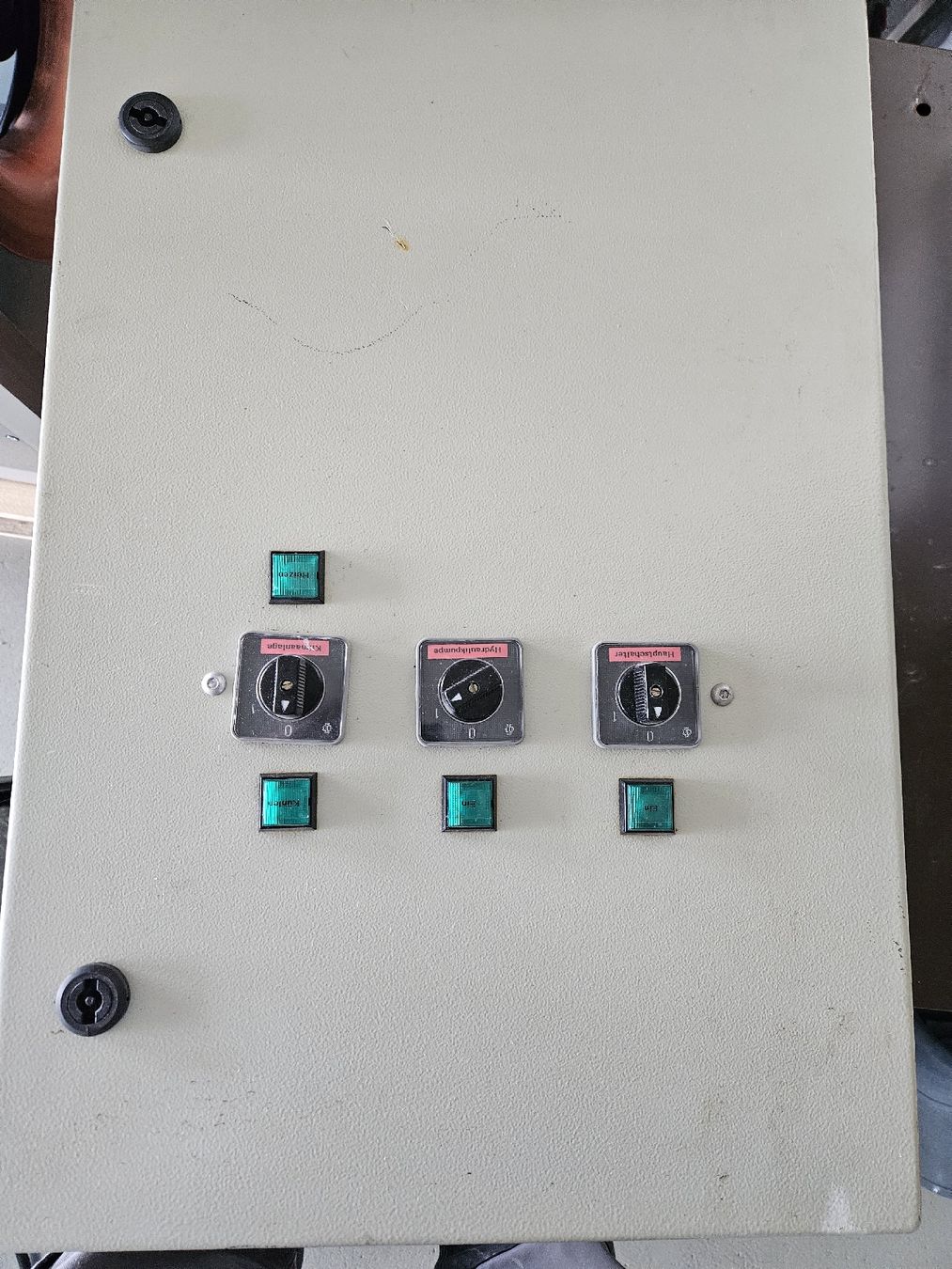 Armadi: elektrokasten – Usato da Regensdorf venduto da Zem003