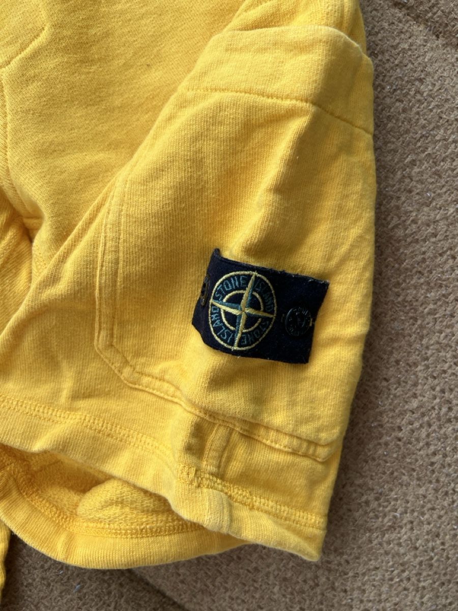 Stone Island Pantalons: STONE ISLAND Junior Shorts – D'occasion à Rüschlikon par Joma80 2