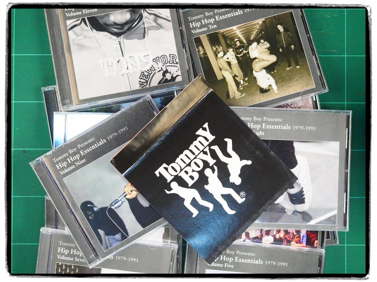 CD: HIP HOP – Usato da Lausanne venduto da Leag 4