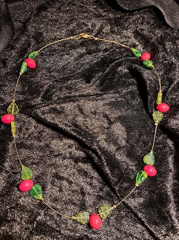 Catenine: Erdbeerkette – Usato da Sennhof venduto da Susanne2010