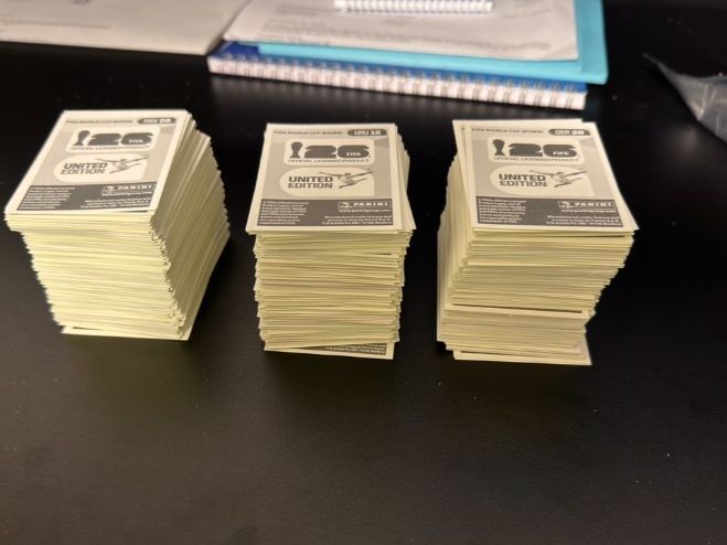 Panini Cartes à collectionner: 780+ doppelte Panini WM 26 Sticker, sortiert – Neuf (Voir description) à Zürich par flu_2m9k 1