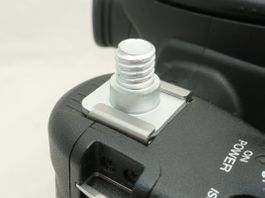 2 Blitzschuh Adapter 3/8" Hotshoe Coldshoe Canon Nikon Sony