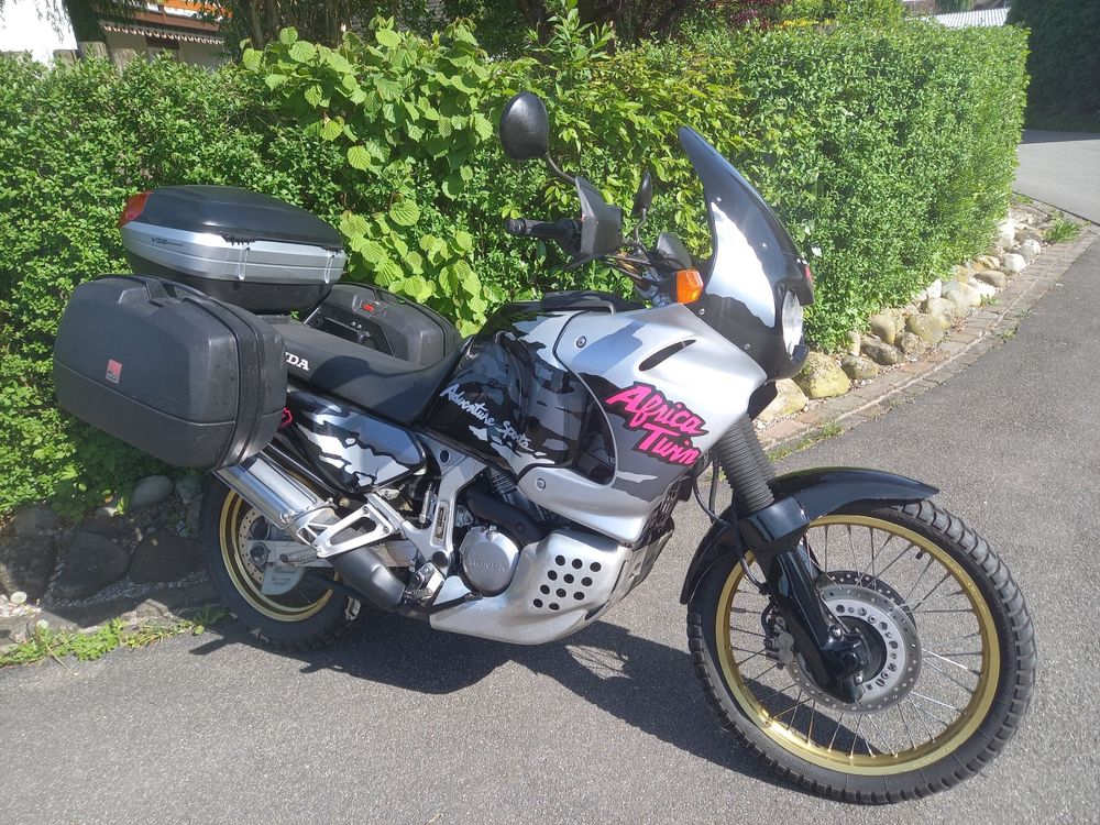 Honda Afrika Twin XRV 750 RD07 (D'occasion) à Tägerig pour CHF 4300 ...