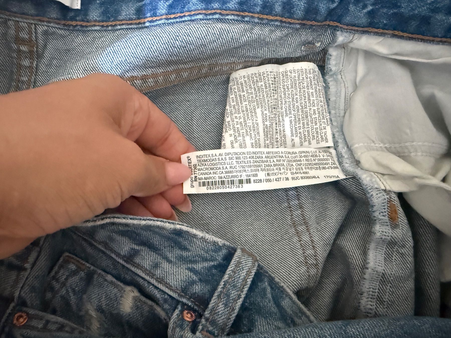 Zara Pantaloni: Zara pants – Nuovo e nell'imballaggio originale da Opfikon venduto da MabelCouture 2
