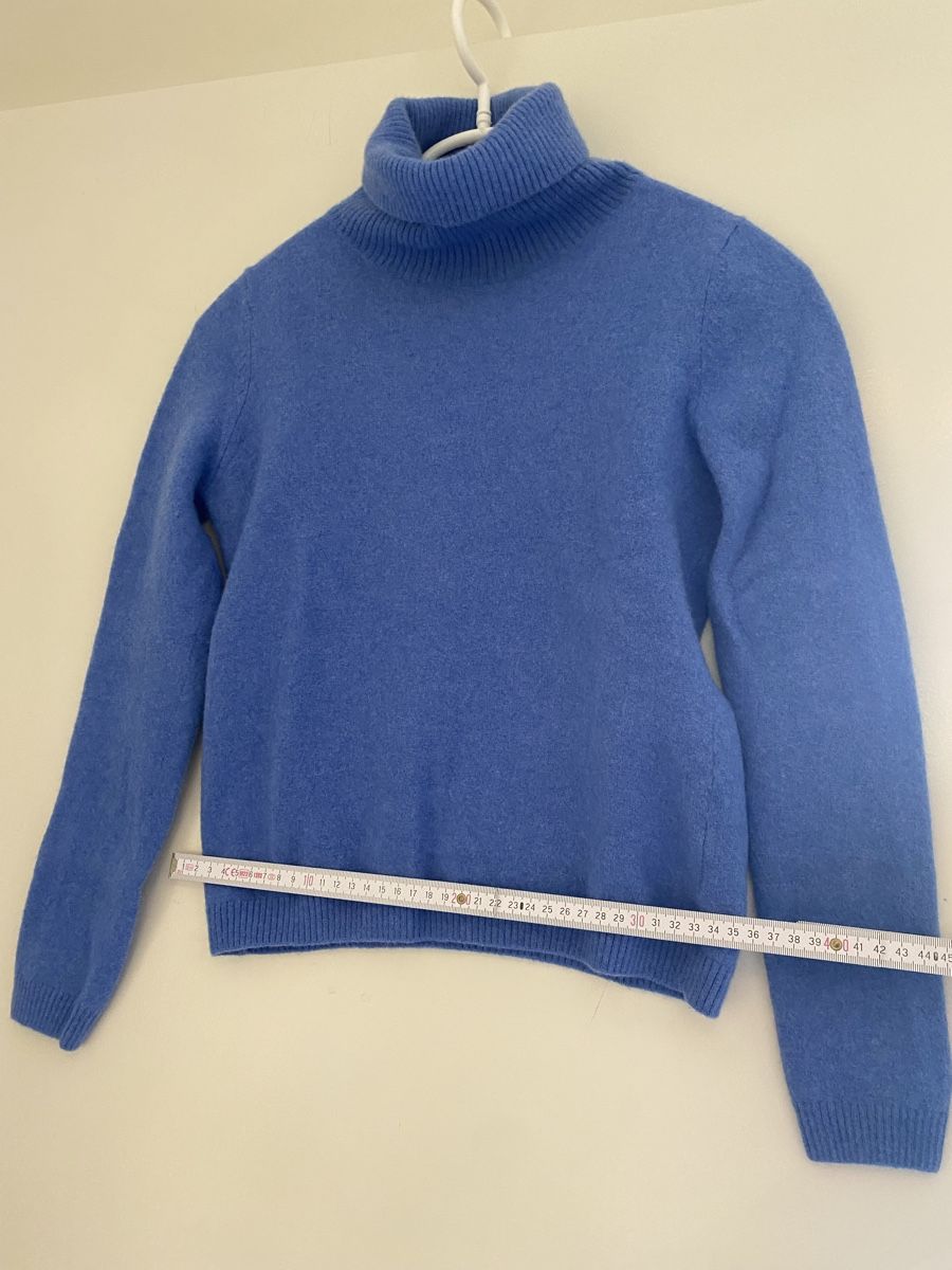 Maglioni & Felpe: Rollkragen Wollpullover, Gr. S, Himmelblau – Usato da Hünenberg See venduto da lar_9zjk 4
