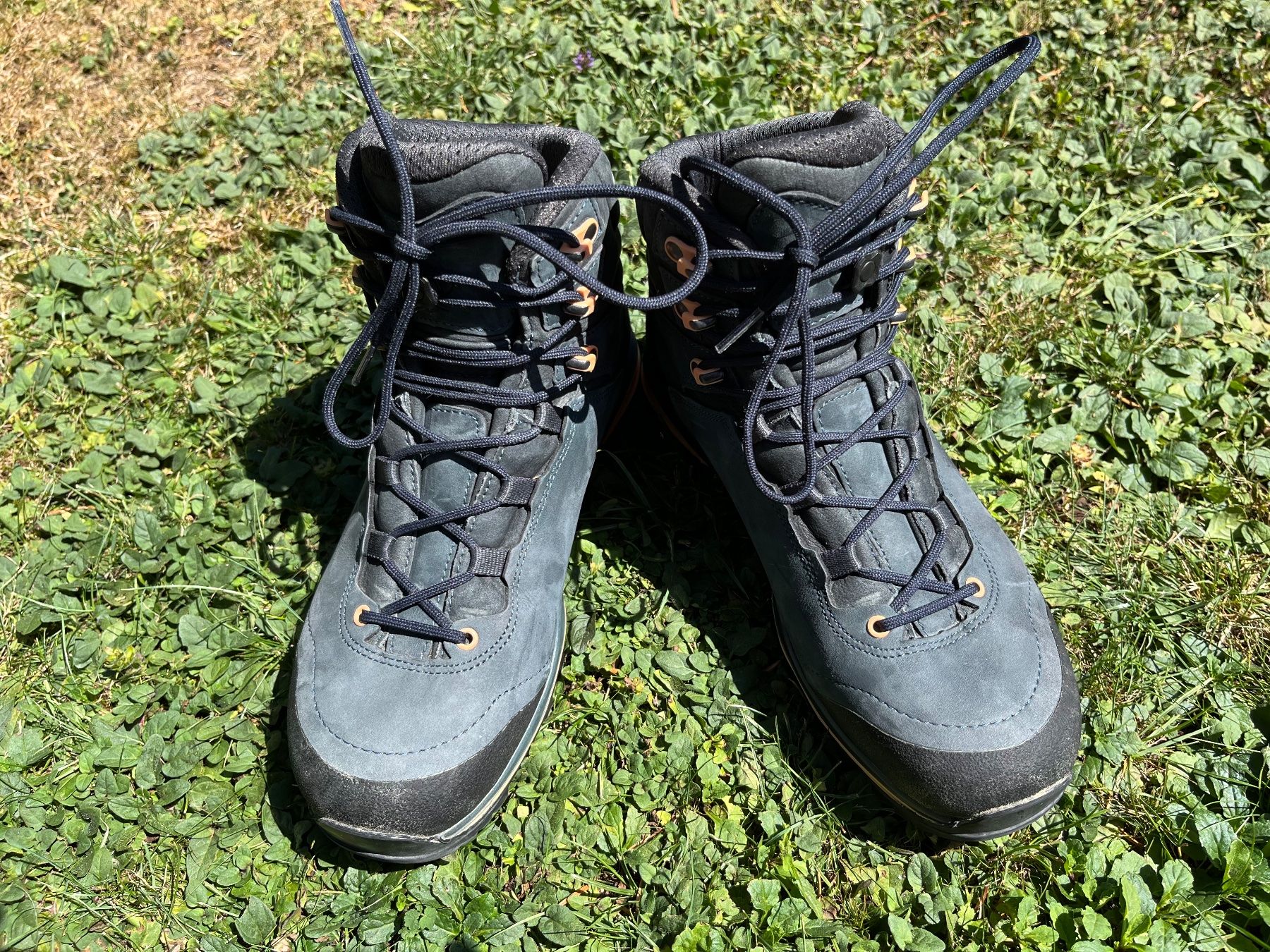 Lowa Damenschuhe: LOWA Light Evo Damen Wanderschuh – Gebraucht aus Saland von ricarda025 1