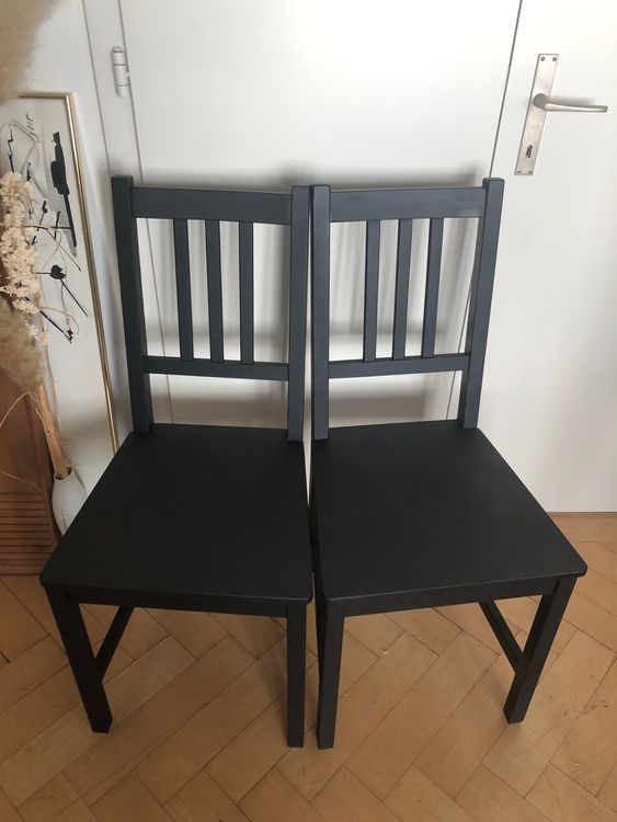 2 Esszimmerstühle schwarz Holz gebraucht (Gebraucht) in Zürich für CHF 30 – nur Abholung auf Ricardo kaufen