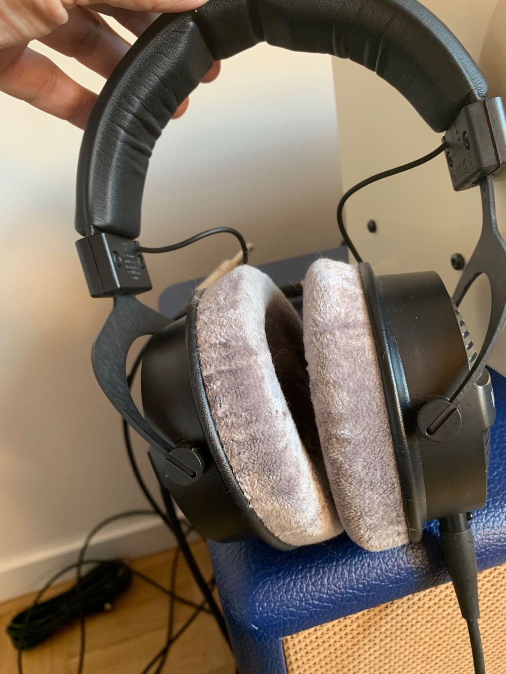 Cuffie: beyerdynamic DT 990 PRO X – Usato da Lausanne venduto da VG1005 1