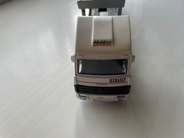 Maisto Kit di modellismo & Modellini statici: camion miniature  Maisto – Usato da Ursy venduto da DK8 2