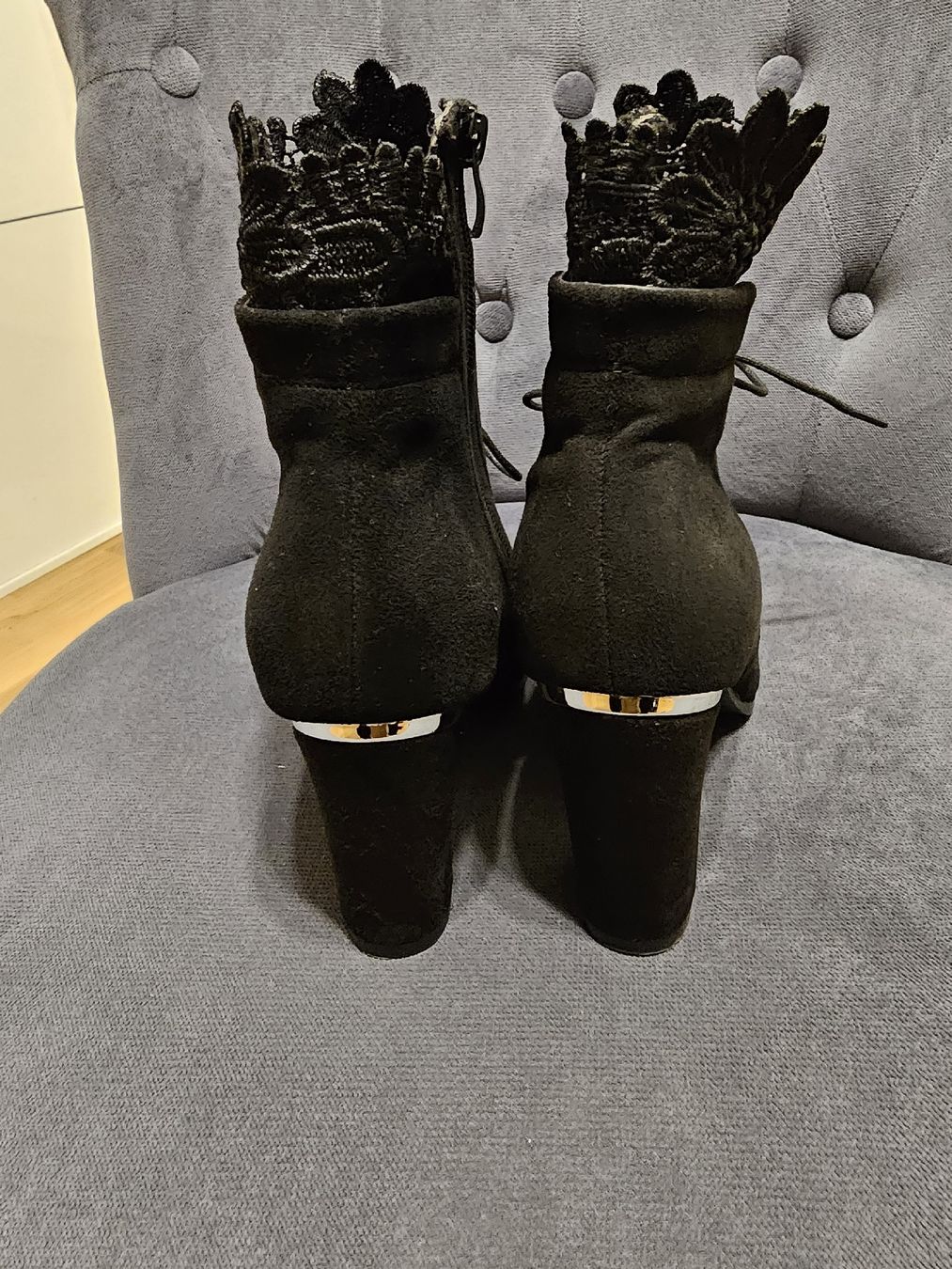 Scarpe da donna: bottines noires T.38 – Usato da Bulle venduto da Diamant.15 1