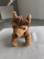 brauner Plüsch Hund