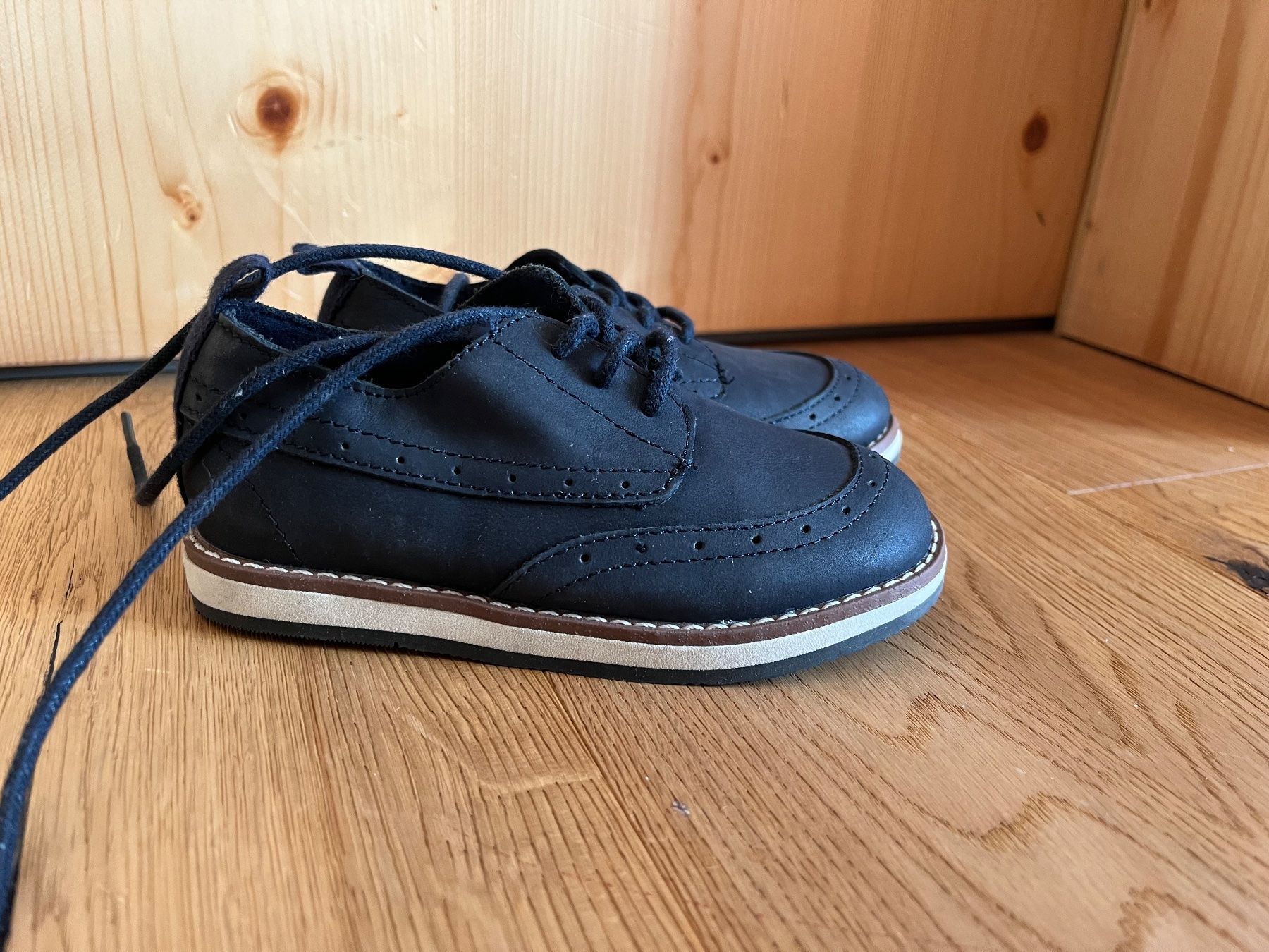 Zara Scarpe per ragazzi: Schuhe Gr. 24 – Nuovo (secondo la descrizione) da Serneus venduto da bragi 1