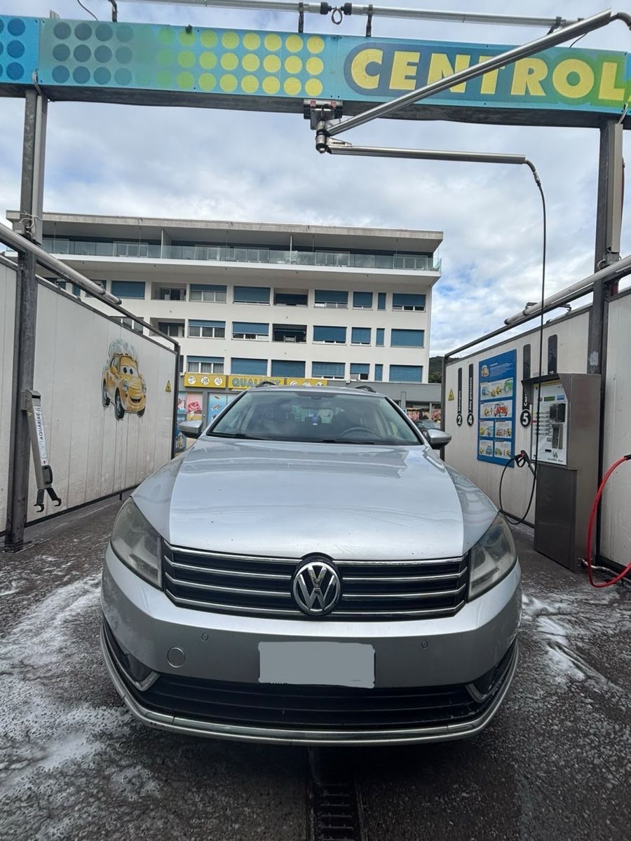 VW Automobili: VW Passat Variant 2.0TDI 4Motion – Usato da Claro venduto da NASSA091