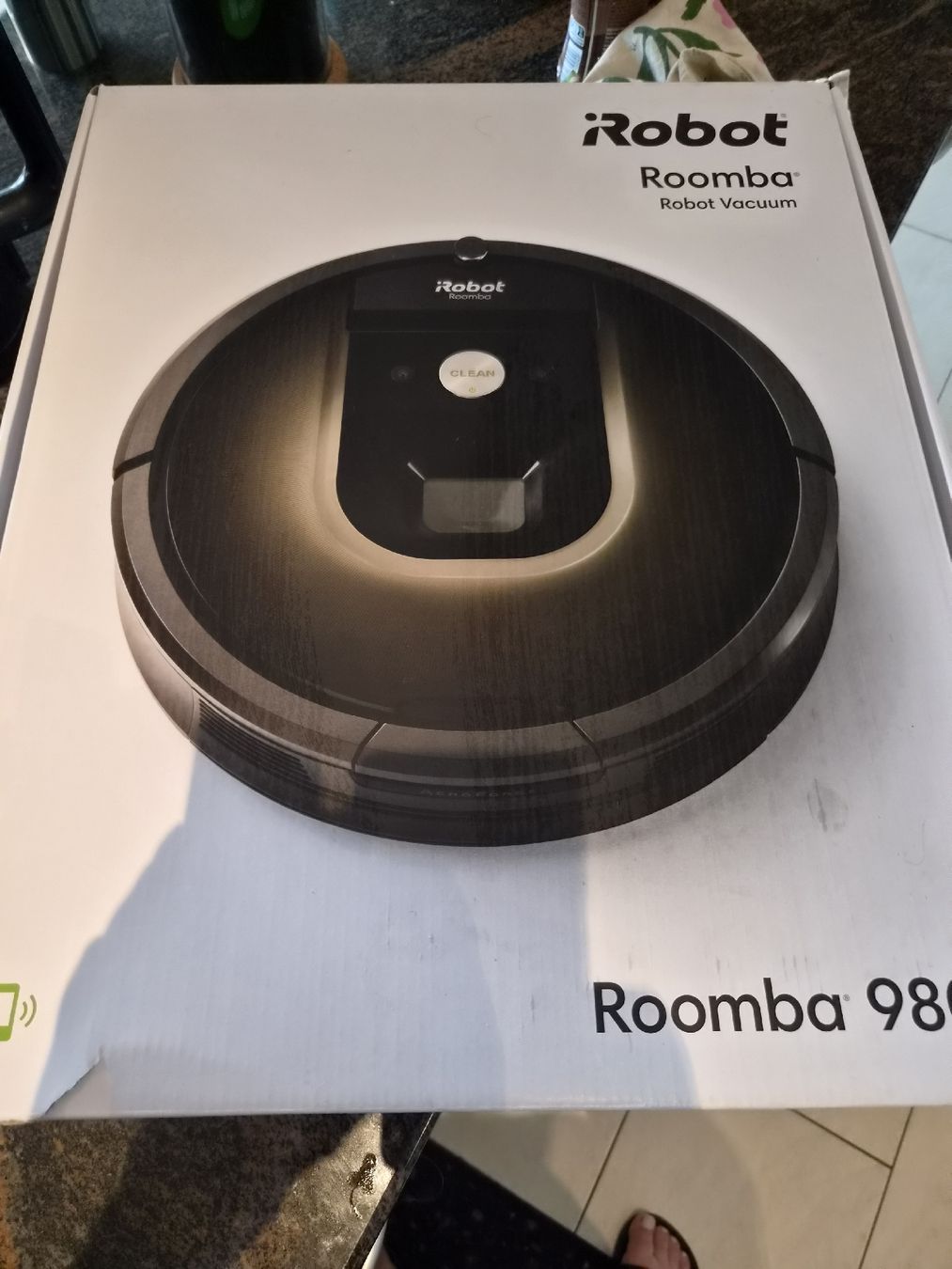 Irobot Staubsauger & Zubehör: iRobot Roomba 980 Saugroboter – Gebraucht aus Sigriswil von Aline_87
