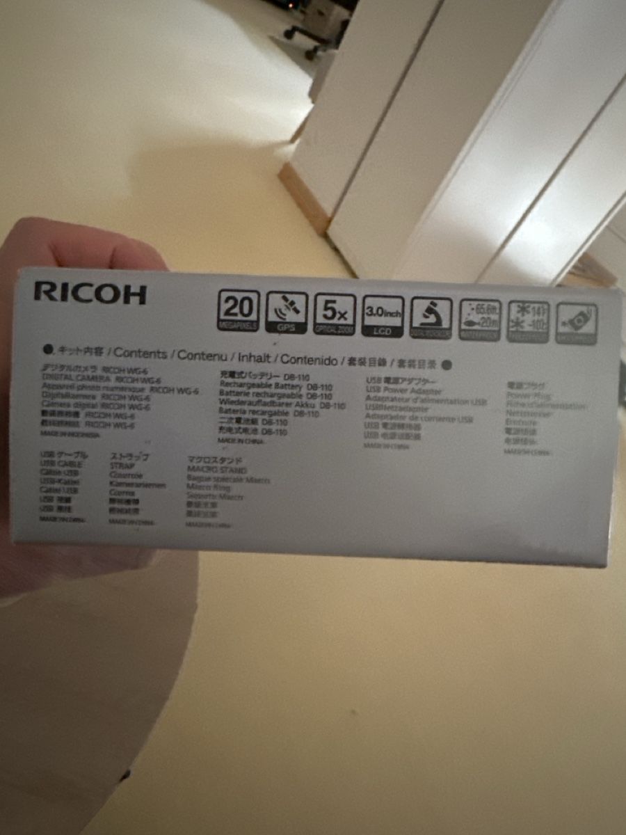 Ricoh Fotocamera: Ricoh W6 comme neuf  – Usato da Gland venduto da Vertigo2004 3