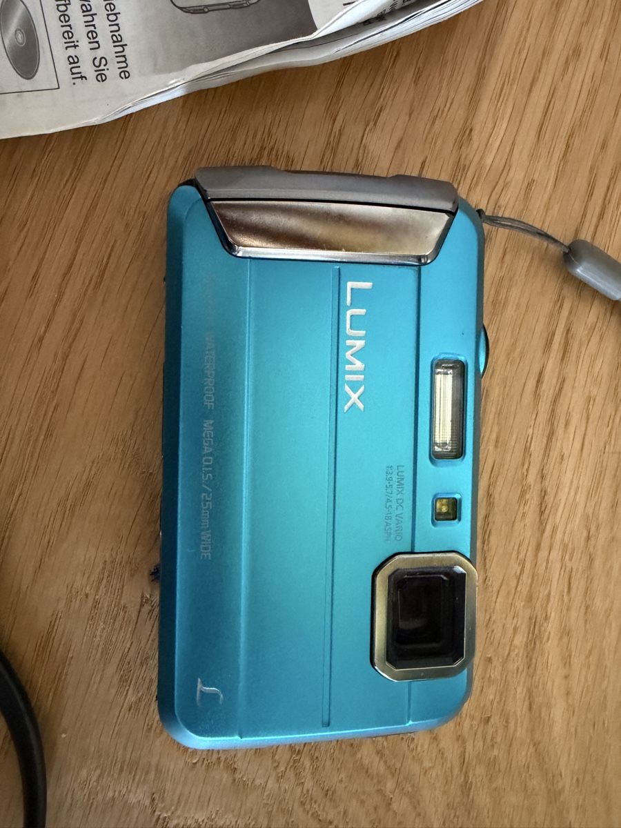 Panasonic Appareil photo: Panasonic Lumix DMC-FT25 – D'occasion à Jonen par YoKoDesign 1