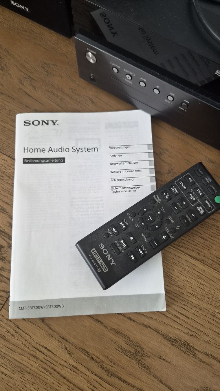 Sony Radios: Sony Stereoanlage – Gebraucht aus Uitikon Waldegg von Moderator 4