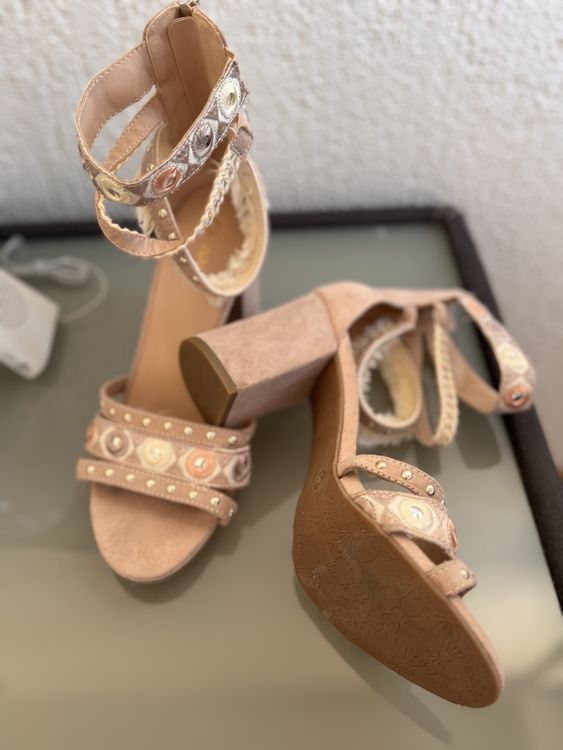 chaussons/chaussures Vintage neufs La Vague Forfou beige taille 36 (pa