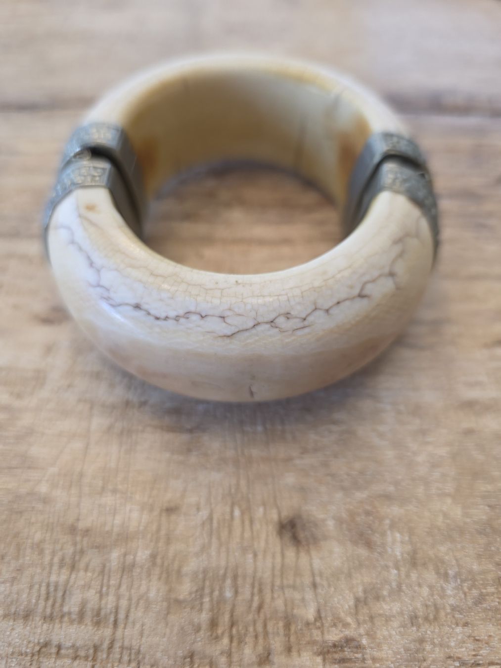 Bracciali & Braccialetti: Antiker Armreif Bein Knochen Vintage – Usato da Liestal venduto da Find_the_rare_stuff 1