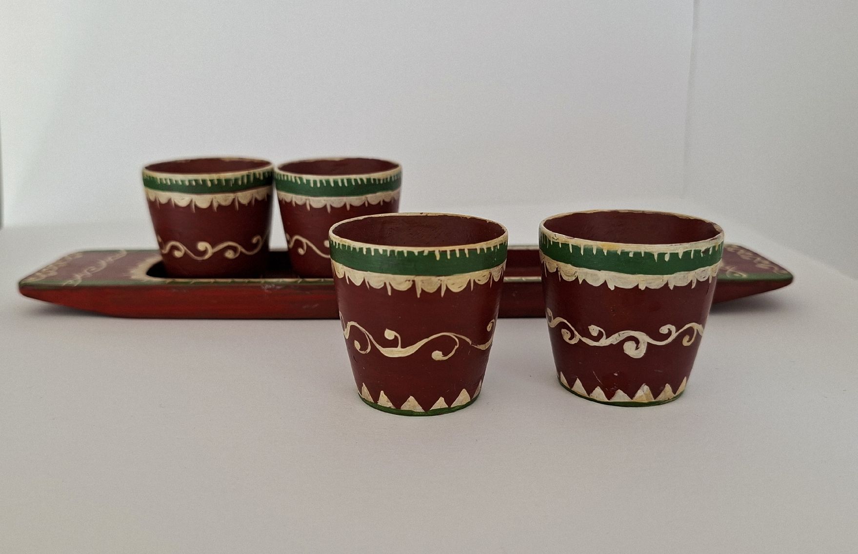 Altre Stoviglie: Vintage 5-teiliges Eierbecher Set aus Holz – Usato da Dietikon venduto da Magi2 2