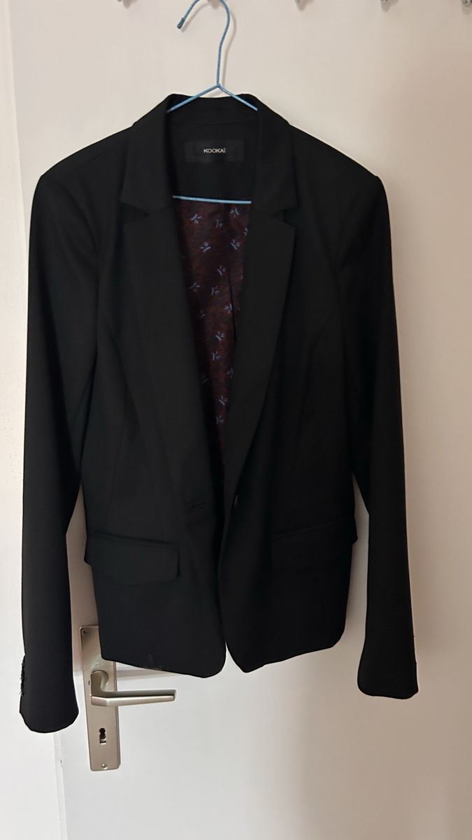 Kookai Anzüge & Kostüme: Black blazer, size 38, Kookai – Gebraucht aus Genève von Noemie.wrmsi