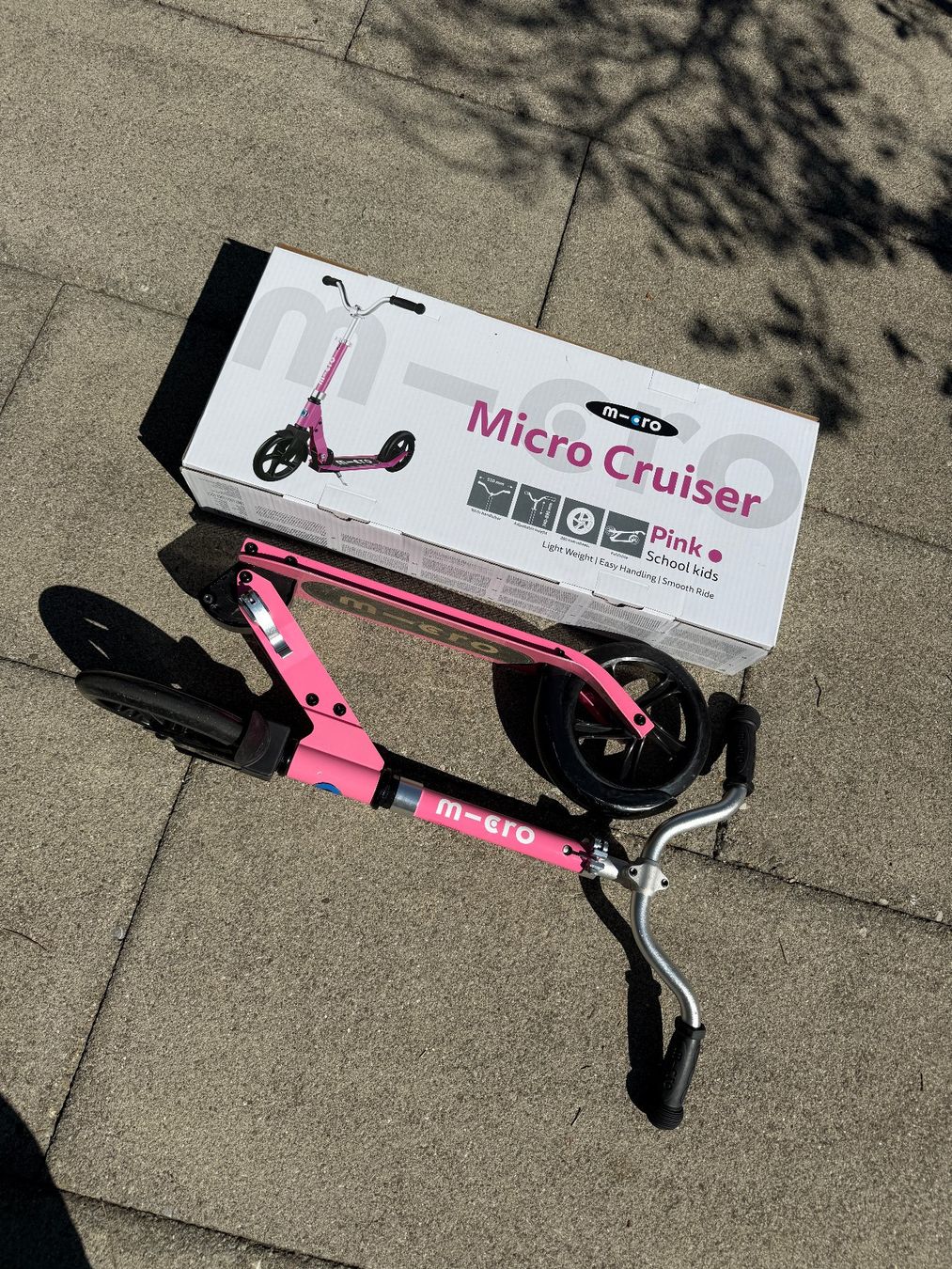 Micro Kickboard: Micro Cruiser Scooter Pink | Tretroller klappbar – Gebraucht aus Volketswil von beatboox 5