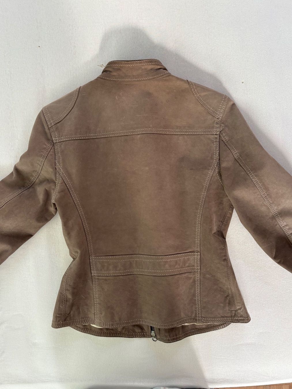 Belstaff Giacche: Belstaff Damenjacke – Usato da Hinterkappelen venduto da lis_m9l5 2
