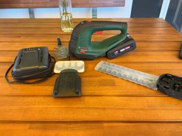 Bosch AdvancedShear 18V Schermaschine mit Zubeh. guter Zu...