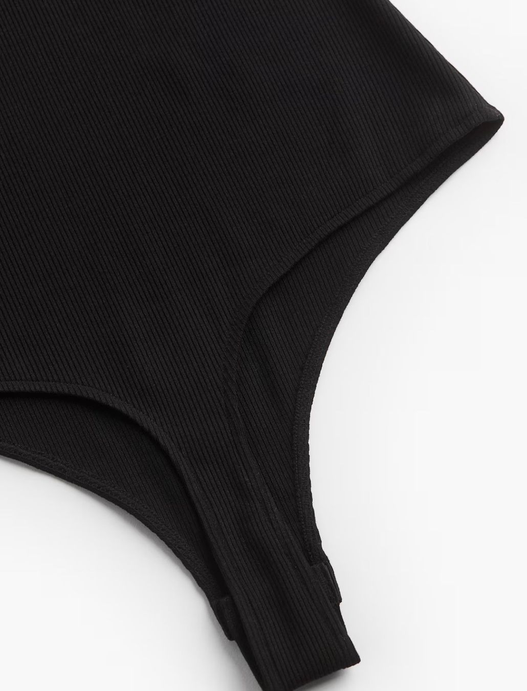 H&M Top: Neuer GERIPPTER TANGABODY H&M – Nuovo e nell'imballaggio originale da Solothurn venduto da Vintage87 1