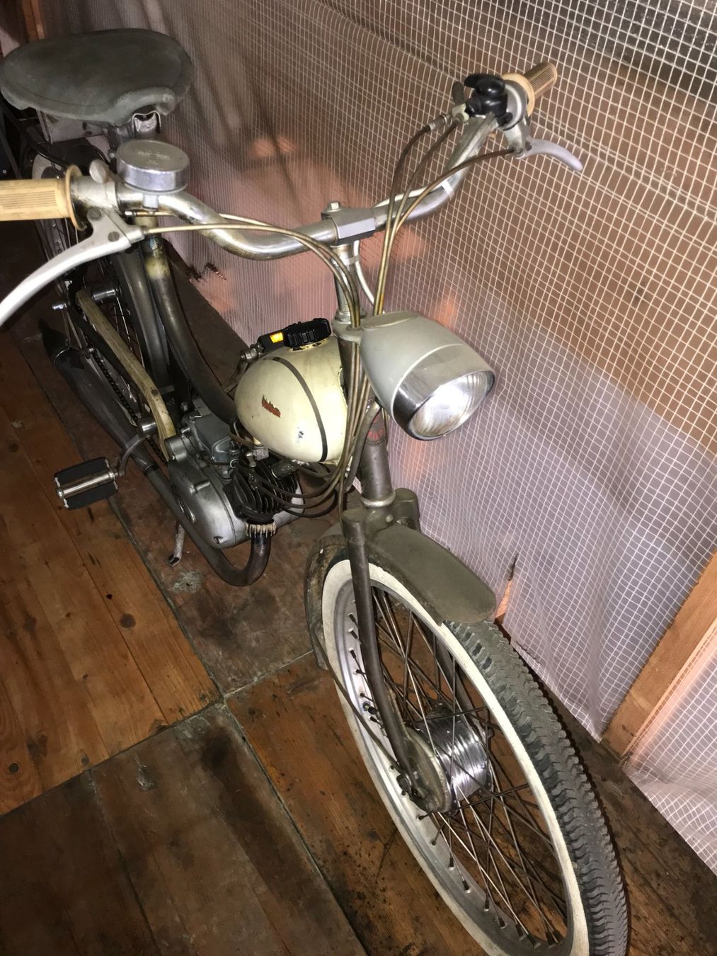 Alpa Mofas: Alpa 30 Moor Sachs 502 2 Gang 1961 kein Caravelle Tigra Pony – Gebraucht aus Schöftland von Moparrt69 1