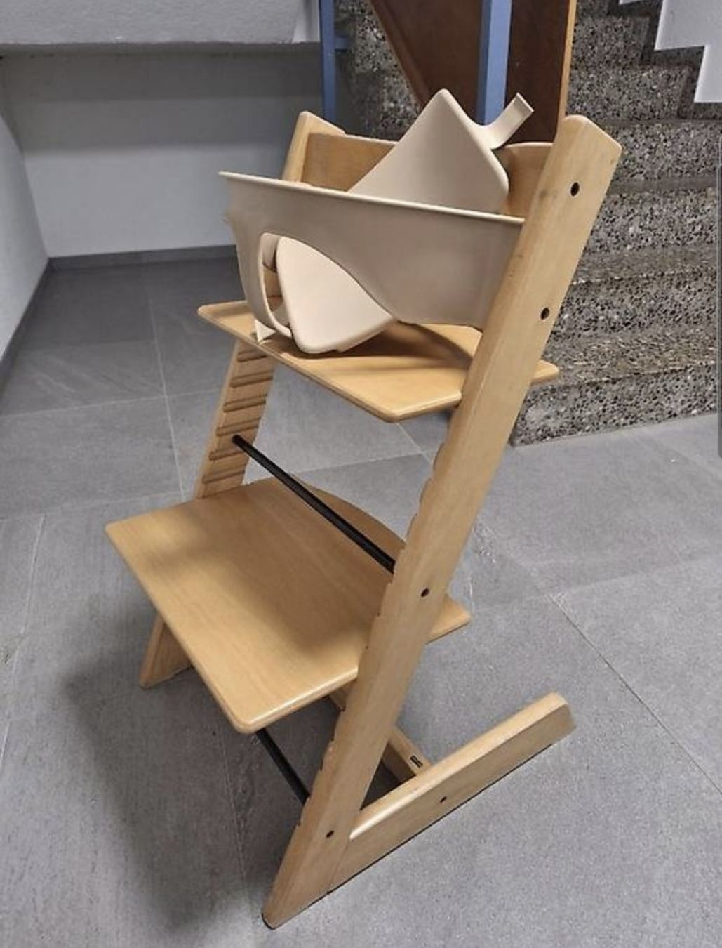 Stokke Chaises hautes: Triptrap Stokke mit Baby Set  – D'occasion à Döttingen par DuHaiduc