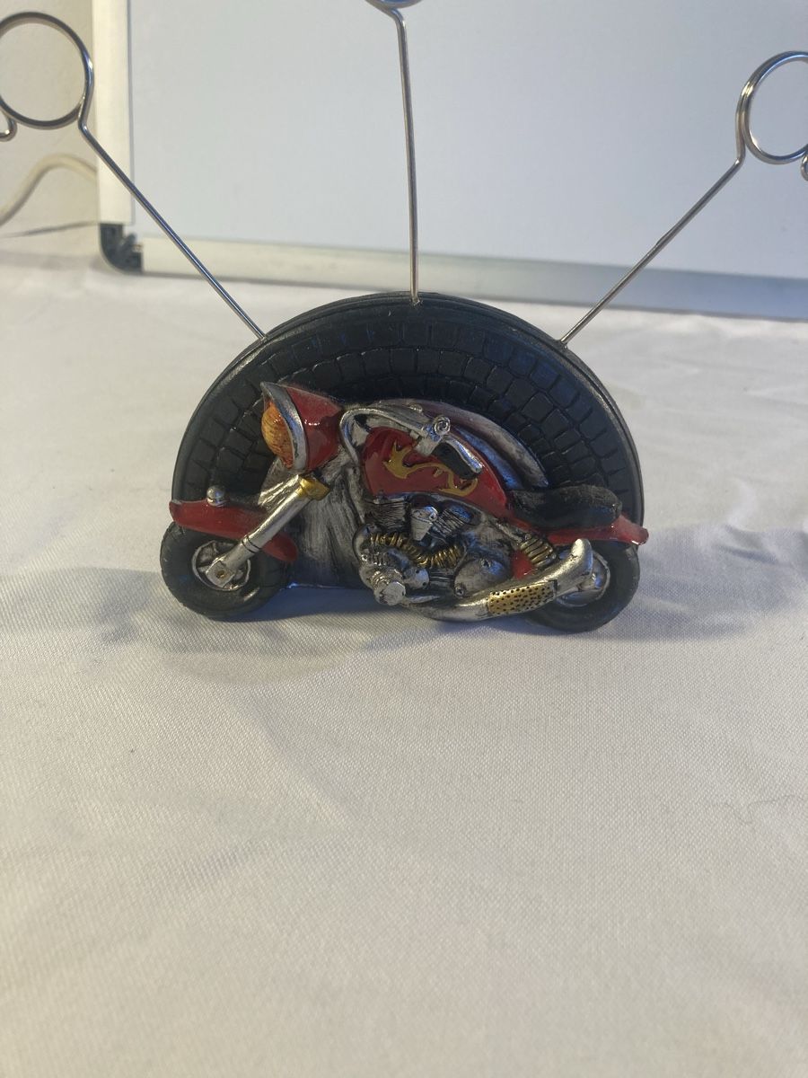 Wandhalterungen: Tischkartenhalter Motorrad, cooler Style für den Tisch! – Neu (gemäss Beschreibung) aus Aarwangen von to-hirschi