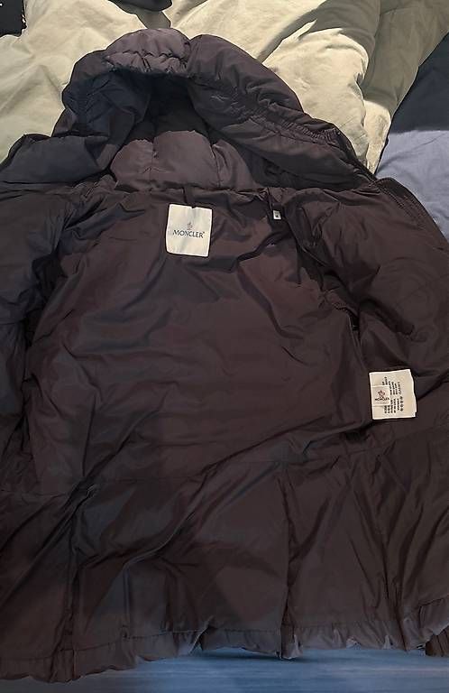 Giacche: Moncler donna - blu - taglia 4 (46) – Usato da Tesserete venduto da l_m_n67r 1