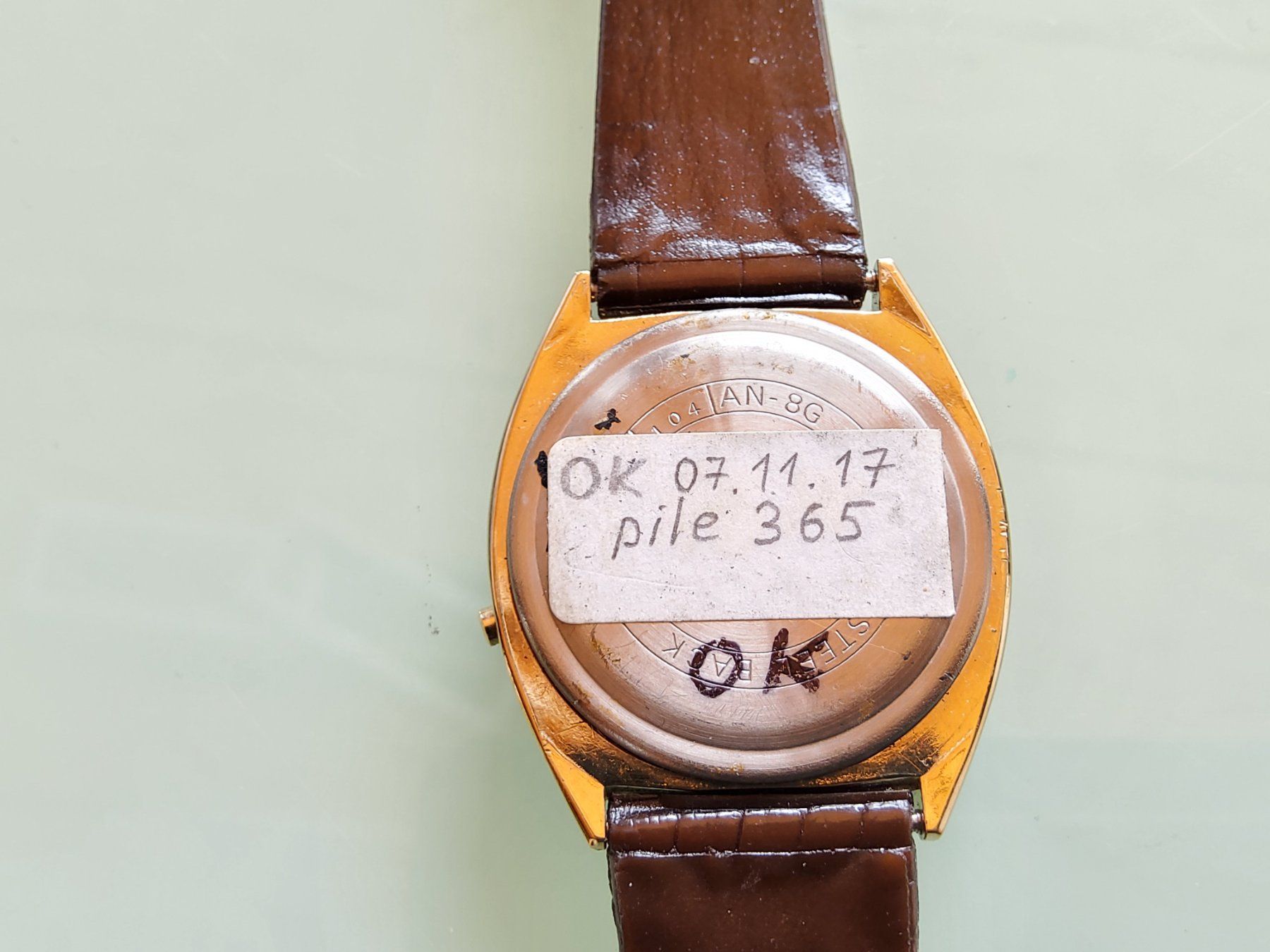 Montres: Lot de trois montres à quartz  – Défectueux à Malleray par Broc-Mo 7