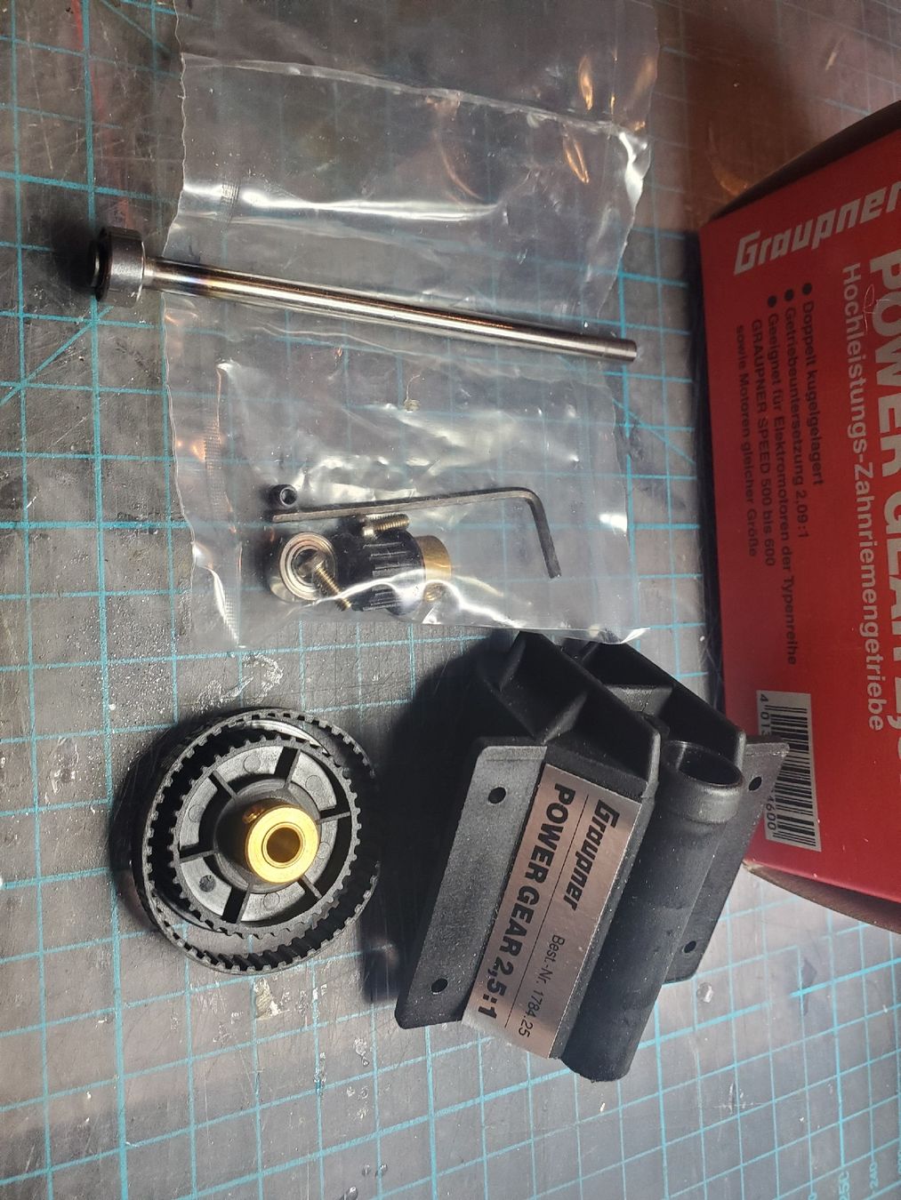 Graupner RC Kits de montage: Graupner Speed 500 BB, Power Gear 2,5:1 – Neuf avec emballage d'origine à Hausen AG par Lothar64 3