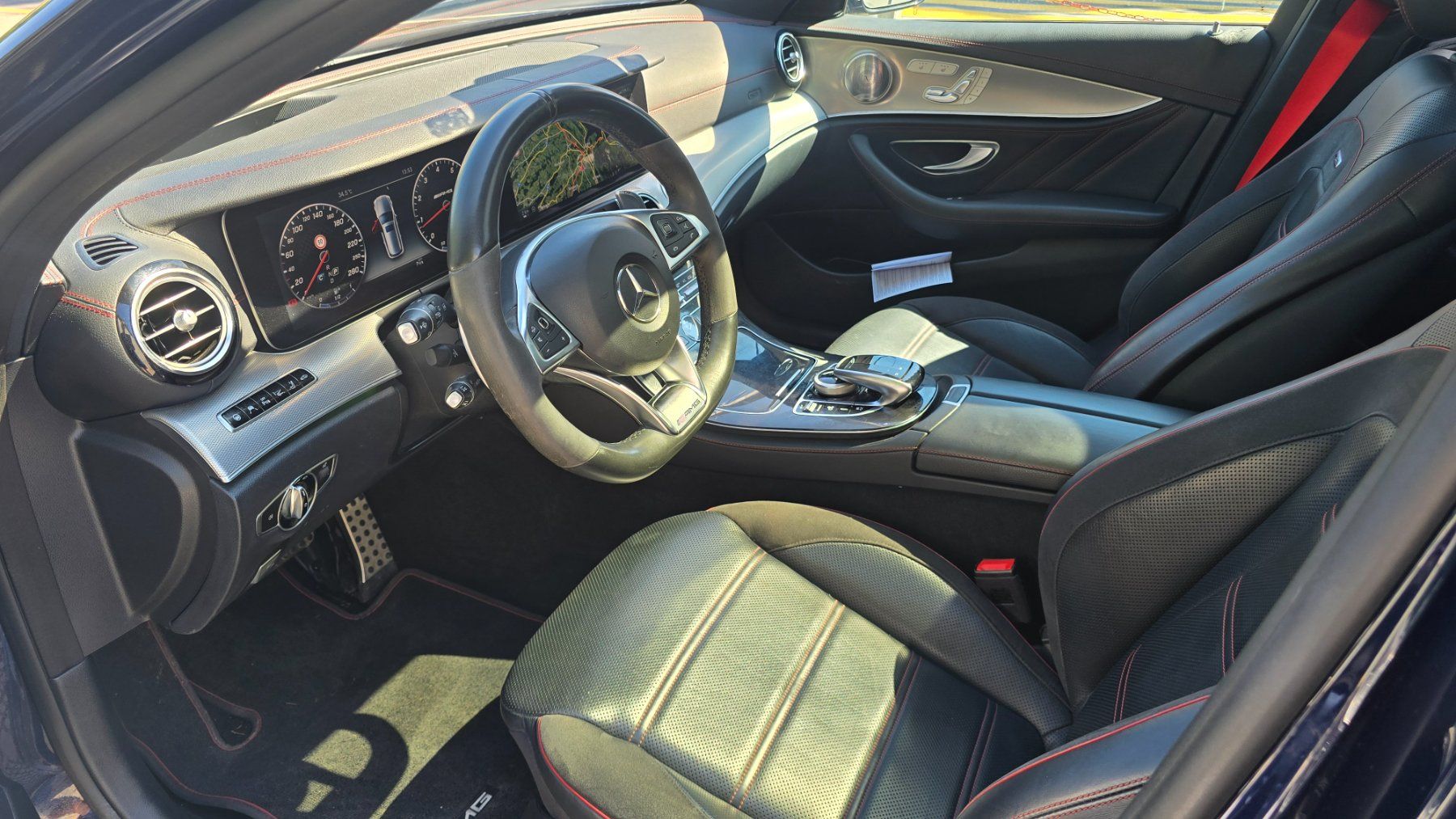 Mercedes-Benz Automobili: Mercedes Benz E43 AMG 4matic – Usato da Emmenbrücke venduto da meu_2j8p 8