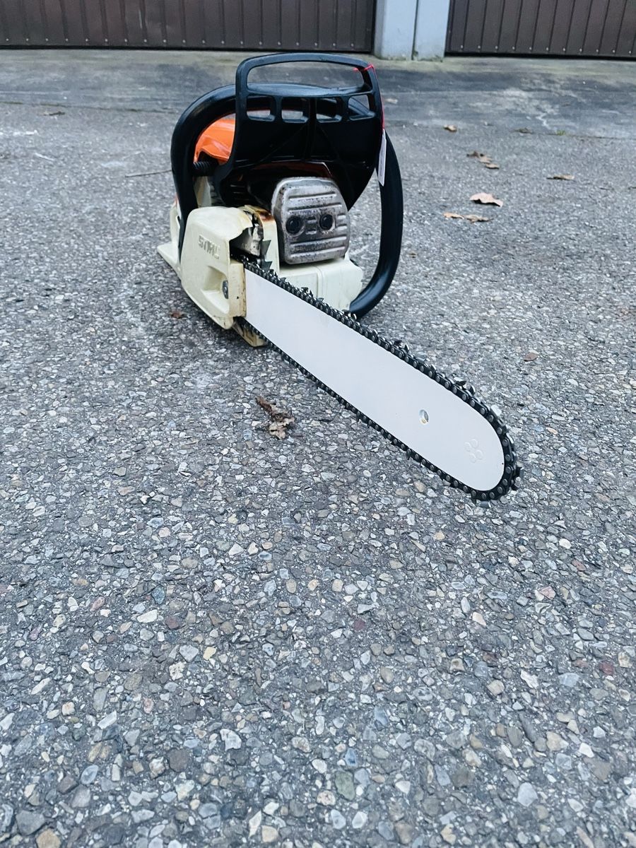 Stihl Seghe: Motorsäge Stihl MS 251 Profi – Usato da Würenlos venduto da Shop_Shop 1